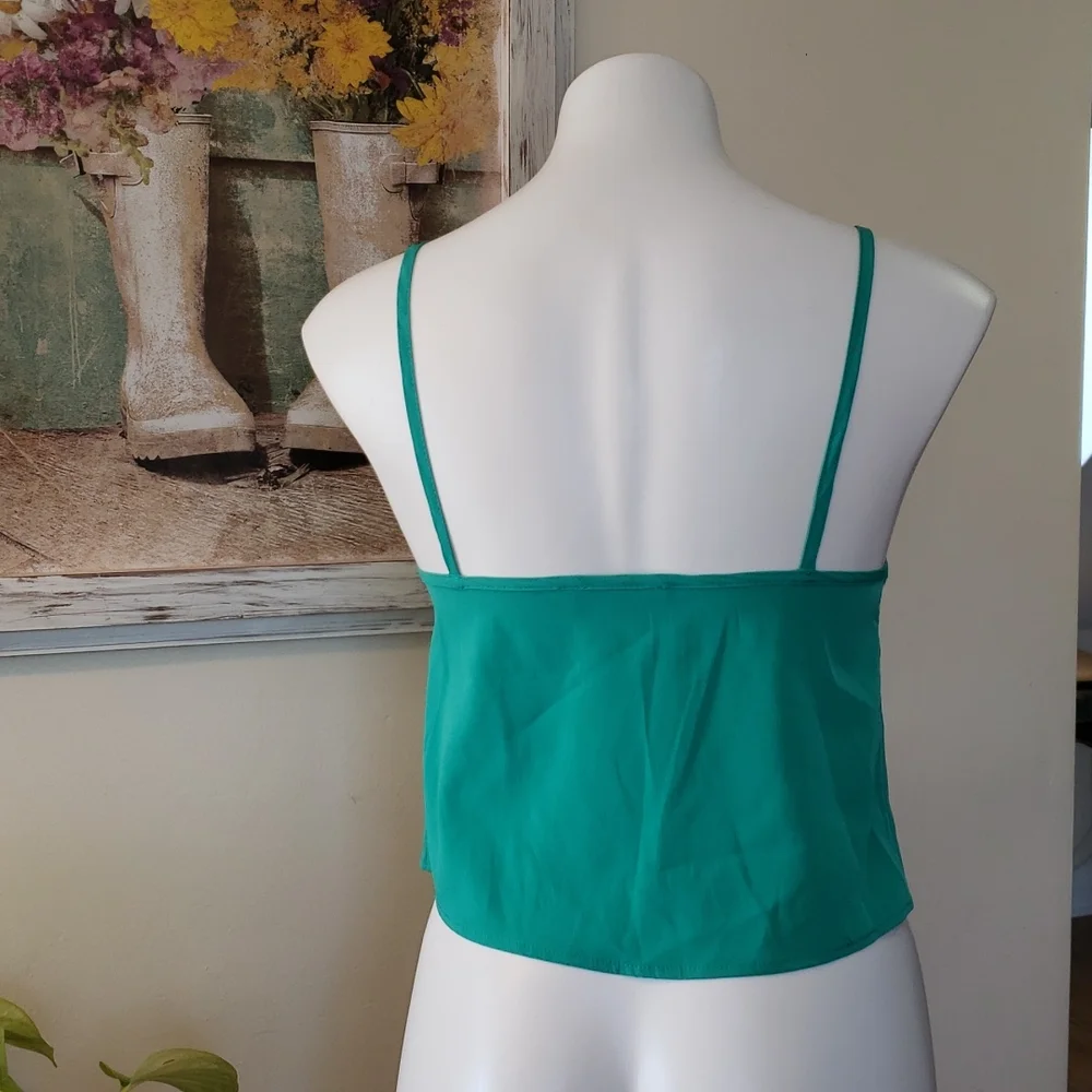 Joyce Crop Top - Picture 5 of 6